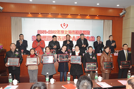 点击在新窗口中打开图片