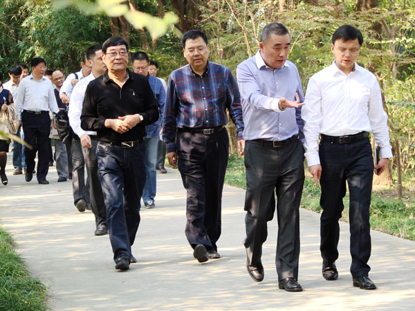 ������´����д�ͼƬ